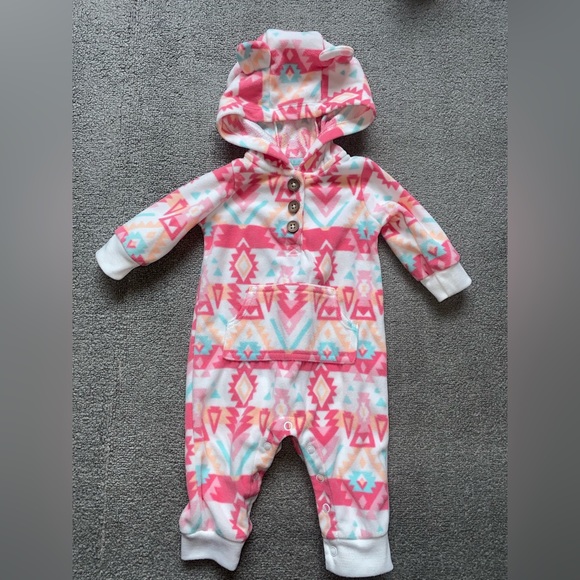 Carter’s baby girl white Aztec print hooded fleece jumpsuit coverall Sz 3 months - Picture 7 of 9